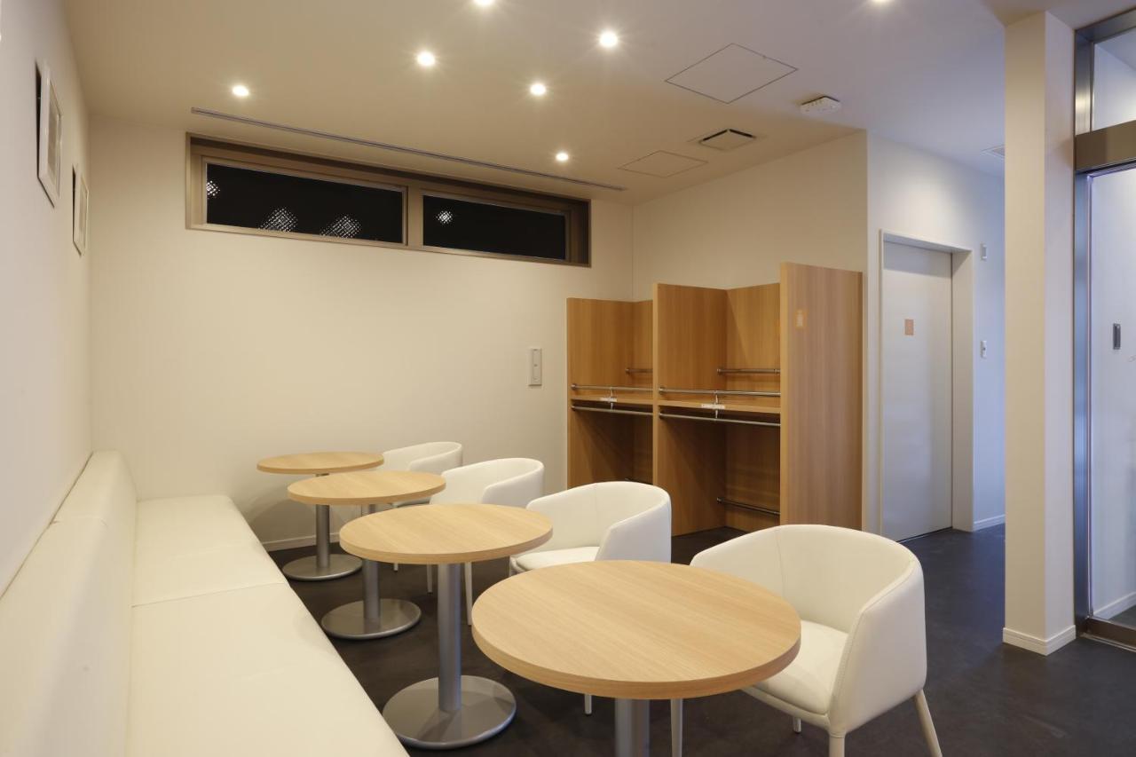 Grand Cabin Tenjin Minami Фукуока Экстерьер фото